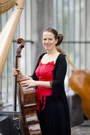 Amy Norrington, violoncelliste